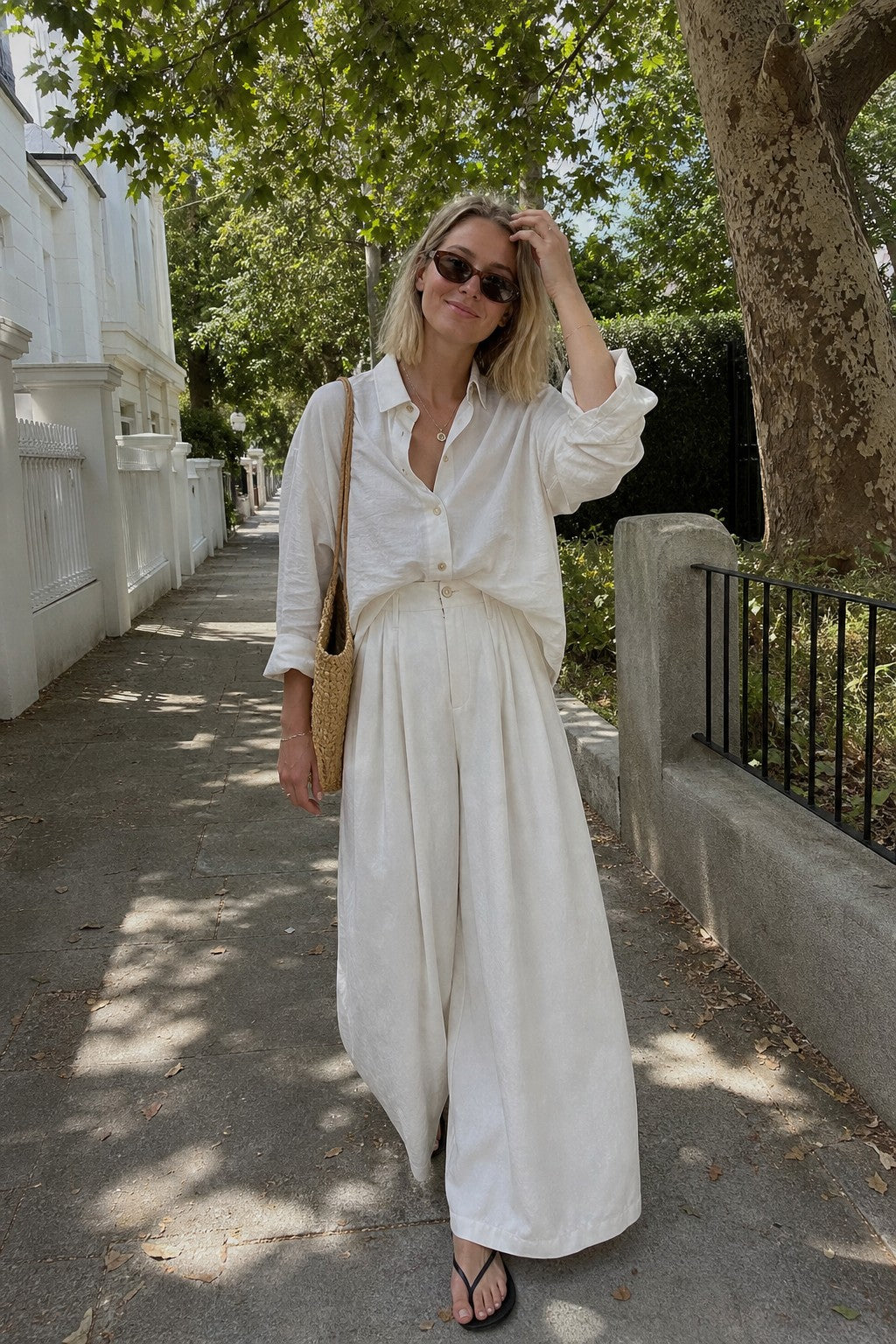 Weite Hose aus Seide mit Jacquardmuster